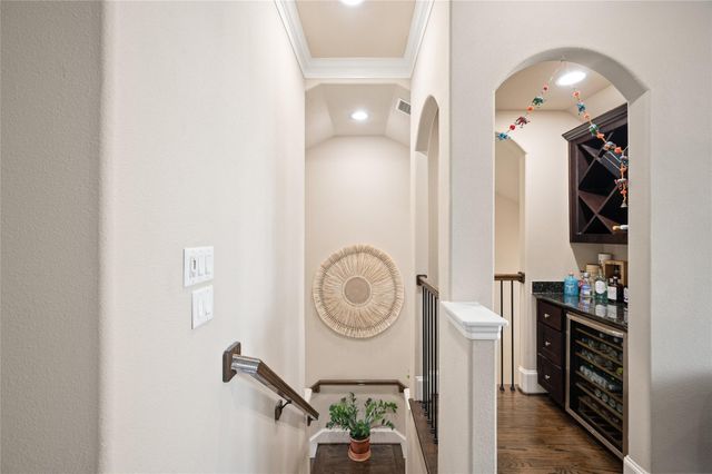 1114 W 25th Street, Houston, TX 77008