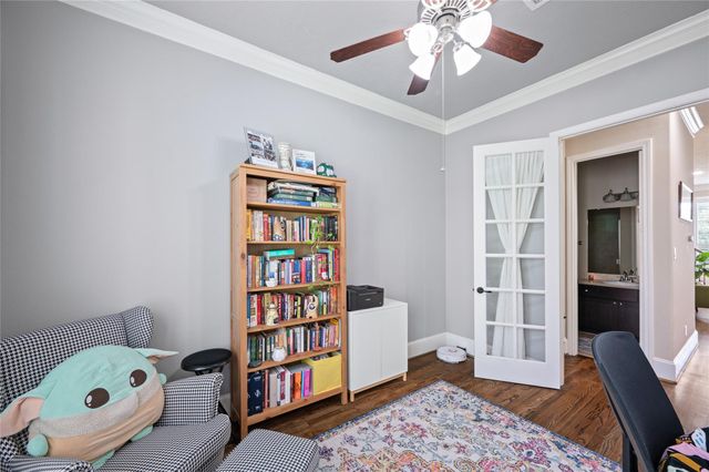 1114 W 25th Street, Houston, TX 77008