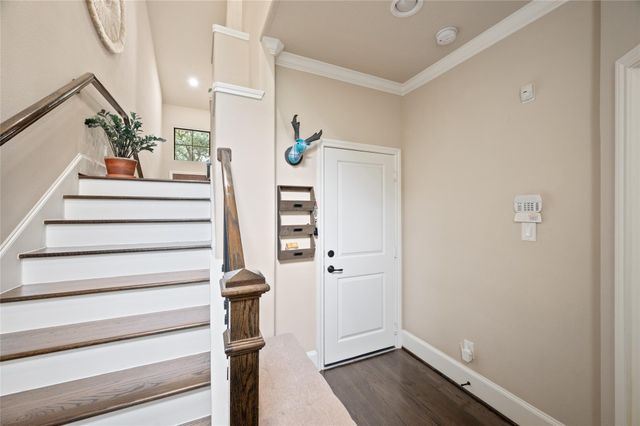 1114 W 25th Street, Houston, TX 77008