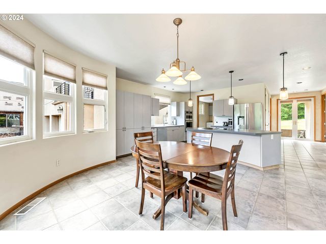 35956 HIGHWAY 58, Pleasant Hill, OR 97455