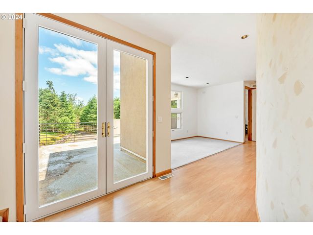 35956 HIGHWAY 58, Pleasant Hill, OR 97455