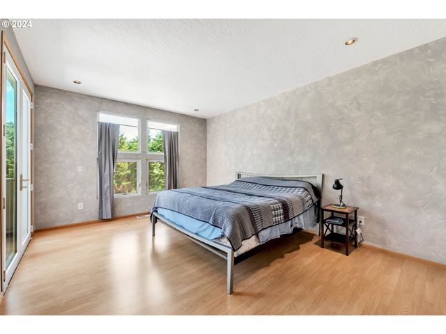 35956 HIGHWAY 58, Pleasant Hill, OR 97455
