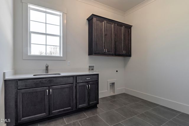 300 Meadow Walk Drive, Fuquay Varina, NC 27526