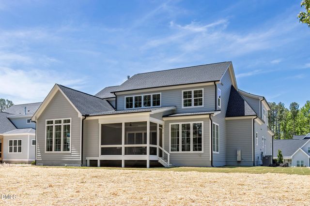 300 Meadow Walk Drive, Fuquay Varina, NC 27526