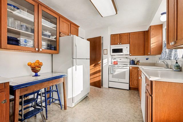 61100 Quinnesec Road, Penn Twp, MI 49031