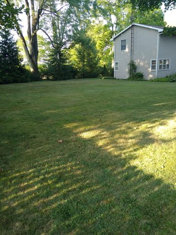 61100 Quinnesec Road, Penn Twp, MI 49031