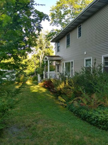 61100 Quinnesec Road, Penn Twp, MI 49031