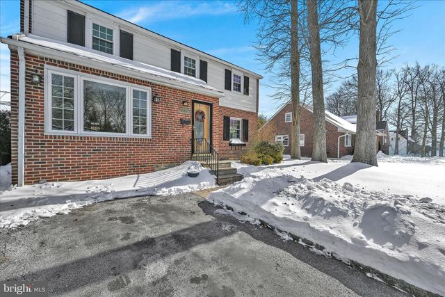 173 RAMBLING WAY, Springfield, PA 19064