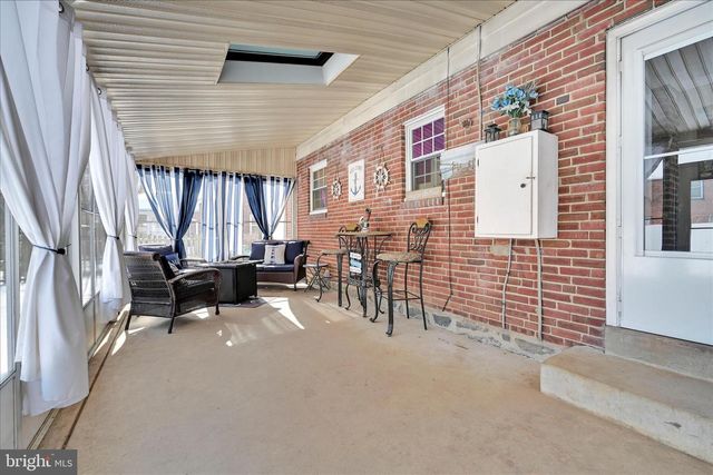 173 RAMBLING WAY, Springfield, PA 19064