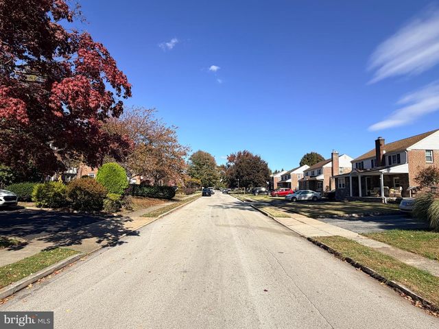 173 RAMBLING WAY, Springfield, PA 19064