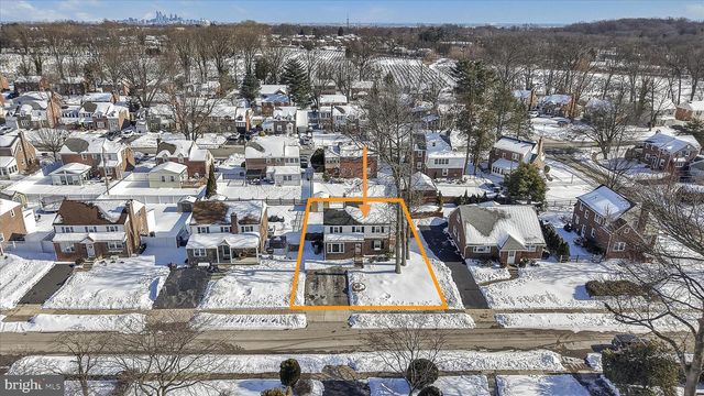 173 RAMBLING WAY, Springfield, PA 19064