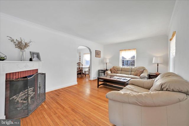 173 RAMBLING WAY, Springfield, PA 19064