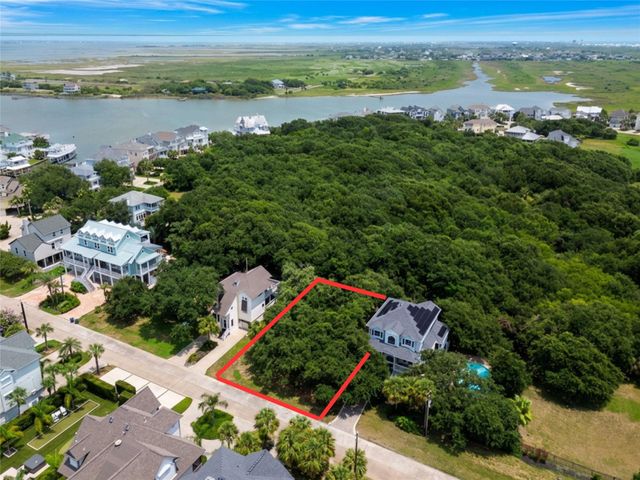 3423 Eckert Drive, Galveston, TX 77554