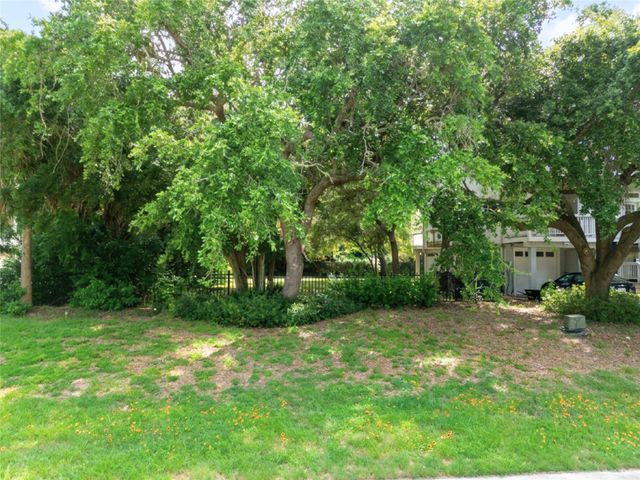 3423 Eckert Drive, Galveston, TX 77554