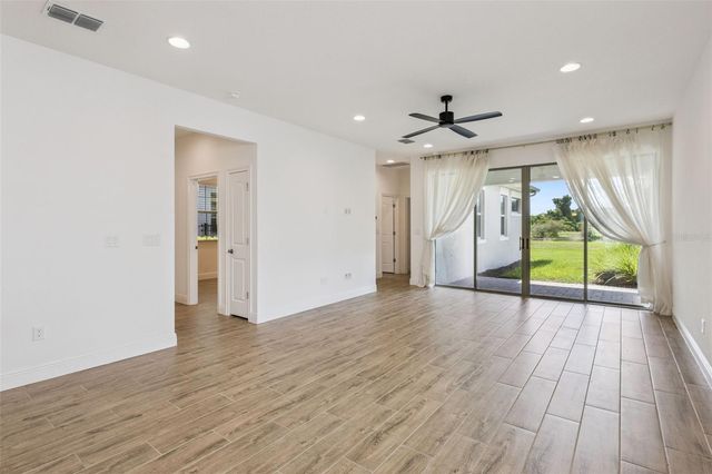 3200 OXBOW COURT, Harmony, FL 34773