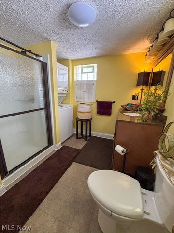 3085 Daisy Avenue, Akron, OH 44319