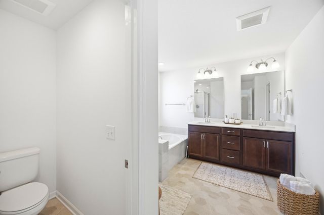 14804 Ardgillan Road, Rosemount, MN 55068