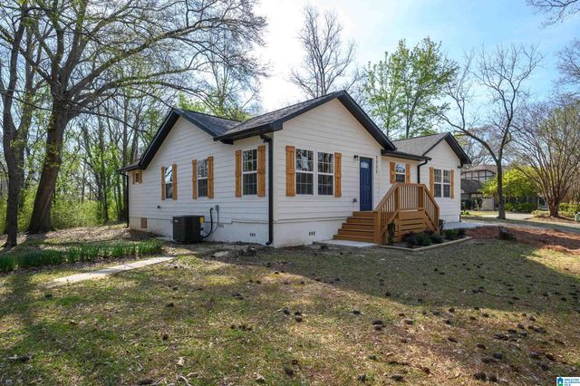 2055 PINEHURST DRIVE, Gardendale, AL 35071