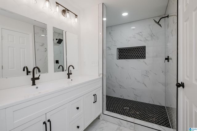 2055 PINEHURST DRIVE, Gardendale, AL 35071