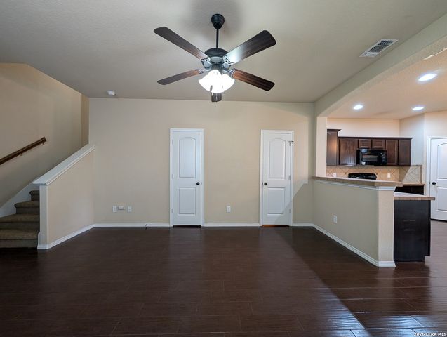 1028 BROWN ROCK DR, New Braunfels, TX 78130