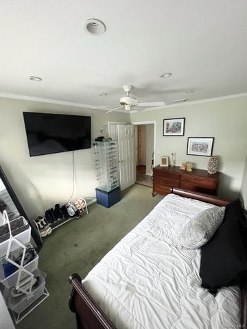 158 Lincoln Avenue, Rockville Centre, NY 11570