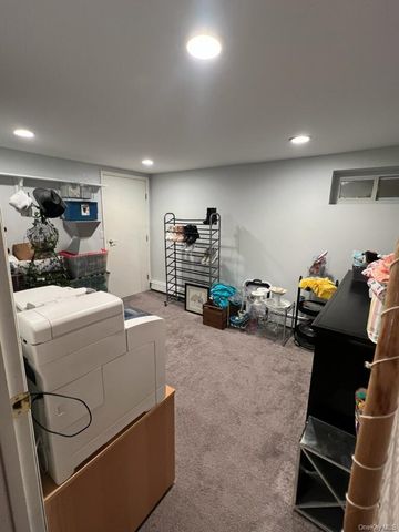 158 Lincoln Avenue, Rockville Centre, NY 11570