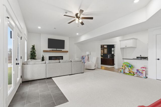 2037 N Prato Court, Nixa, MO 65714