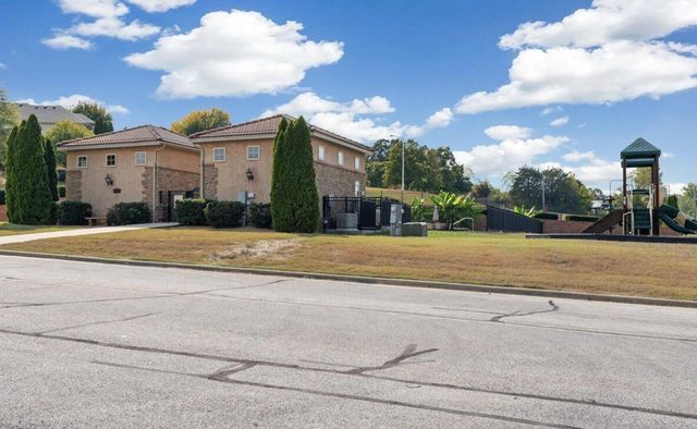 2037 N Prato Court, Nixa, MO 65714