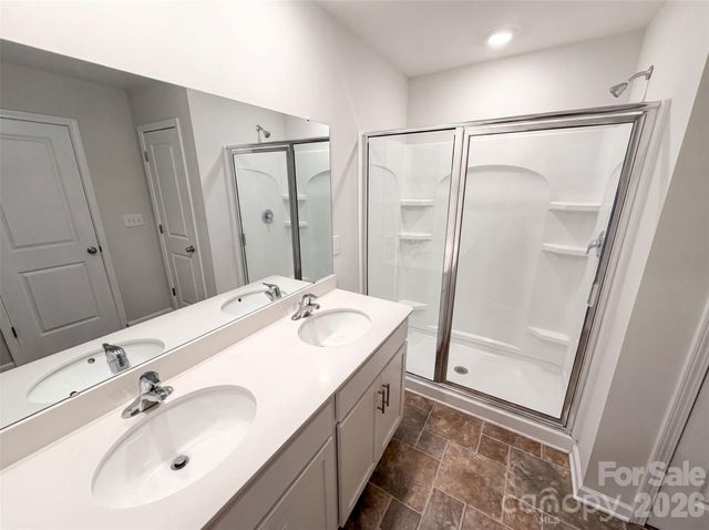 7244 Finnigan Road, Charlotte, NC 28215