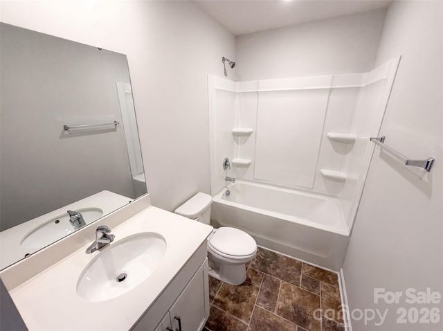 7244 Finnigan Road, Charlotte, NC 28215