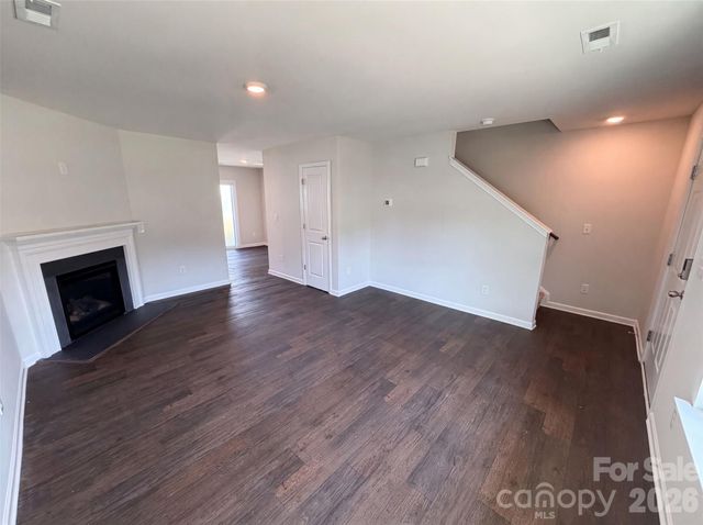 7244 Finnigan Road, Charlotte, NC 28215