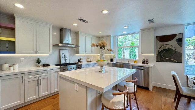 9401 Longden Avenue, Temple City, CA 91780