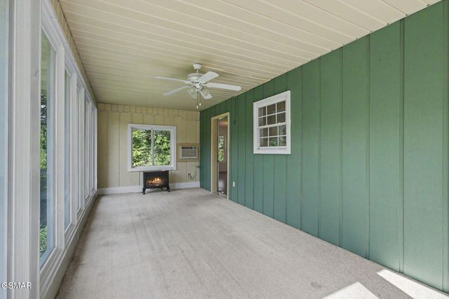 13390 Chapman Highway, Seymour, TN 37865