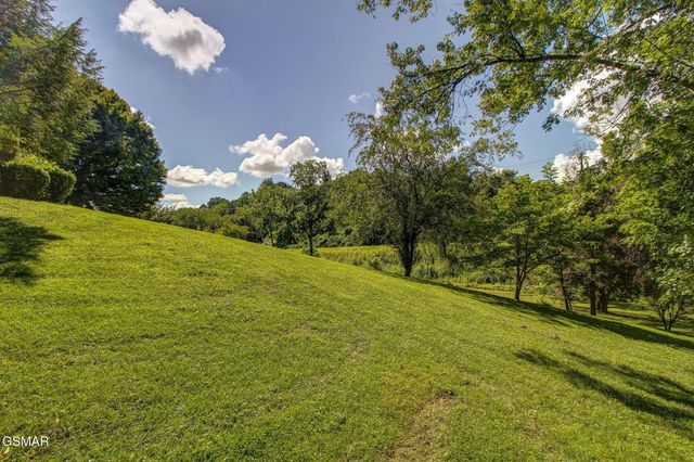 13390 Chapman Highway, Seymour, TN 37865