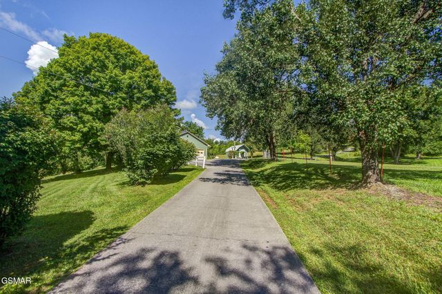 13390 Chapman Highway, Seymour, TN 37865