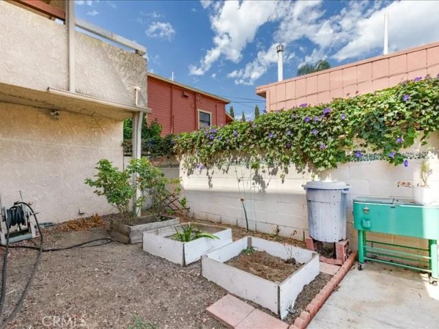 1418 E Florida Street 2, Long Beach, CA 90802