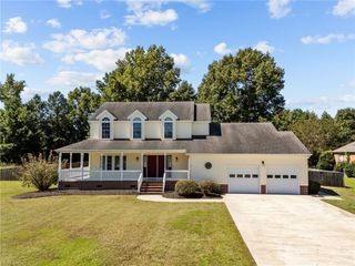 803 Lister CHSE, Elizabeth City, NC 27909