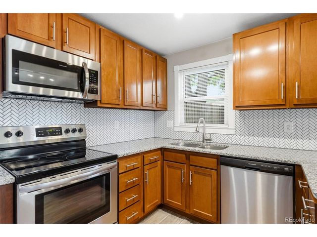 3710 N Madison St, Denver, CO 80205