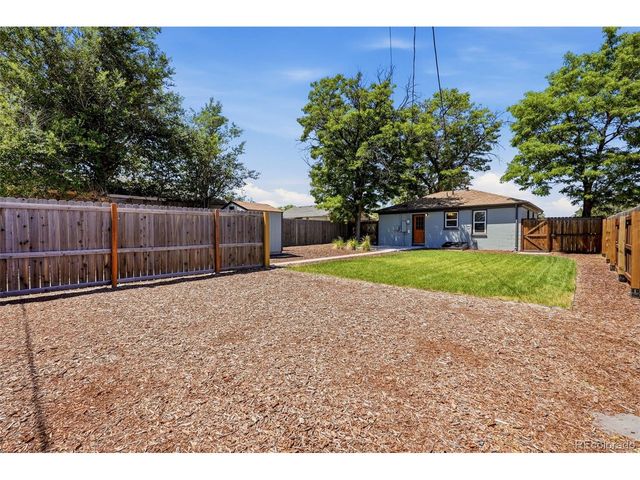 3710 N Madison St, Denver, CO 80205