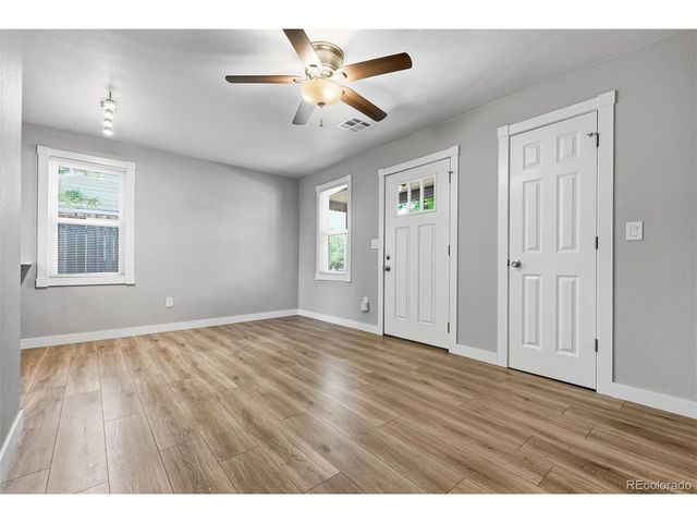 3710 N Madison St, Denver, CO 80205