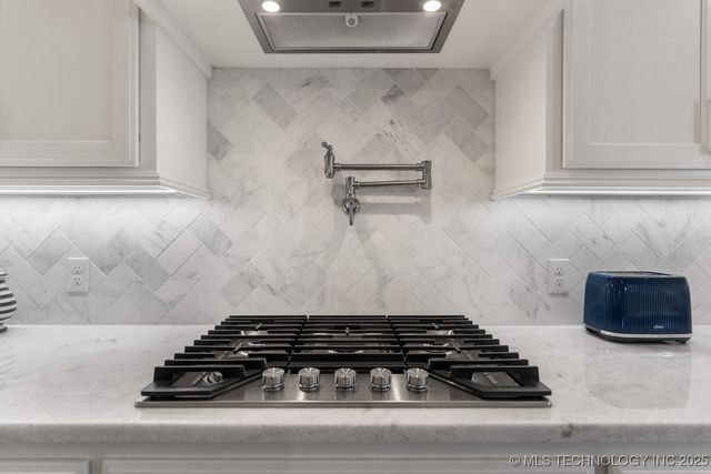 2833 E 142nd Street S, Bixby, OK 74008