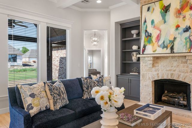 2833 E 142nd Street S, Bixby, OK 74008