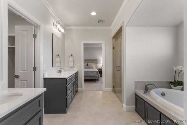 2833 E 142nd Street S, Bixby, OK 74008