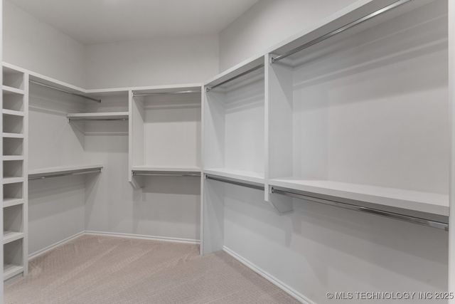 2833 E 142nd Street S, Bixby, OK 74008