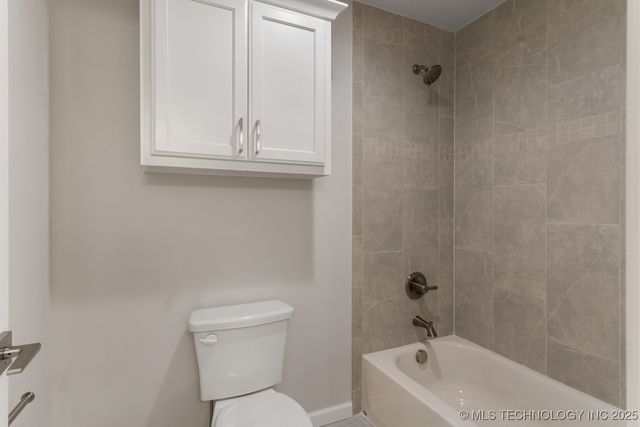 2833 E 142nd Street S, Bixby, OK 74008