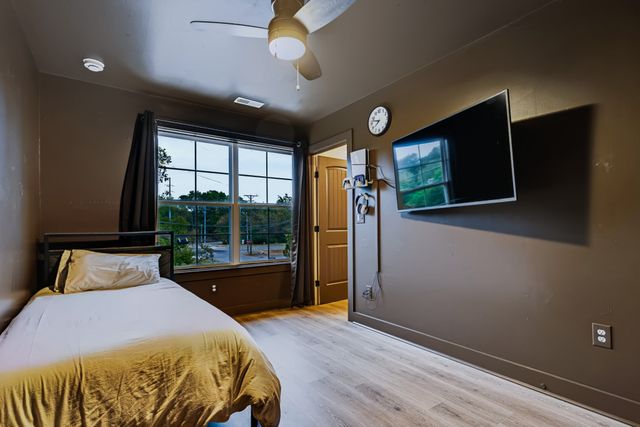 103 Broadway, Old Hickory, TN 37138
