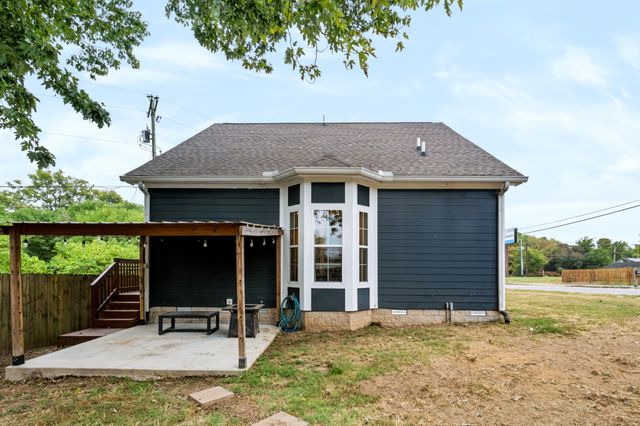 103 Broadway, Old Hickory, TN 37138