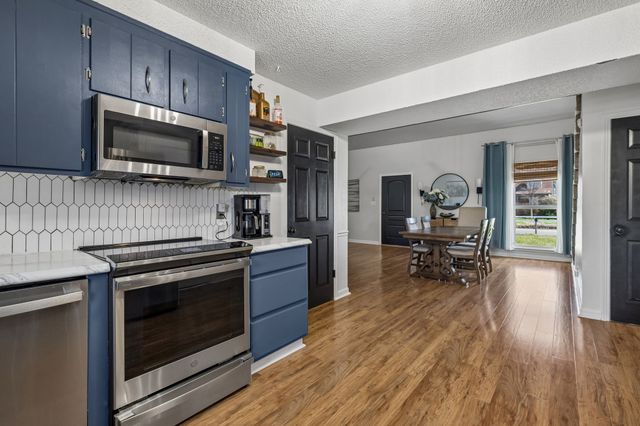 3408 Polly Dr, Clarksville, TN 37042