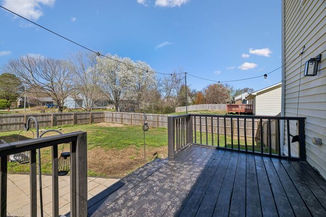 3408 Polly Dr, Clarksville, TN 37042