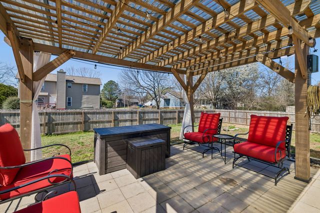 3408 Polly Dr, Clarksville, TN 37042